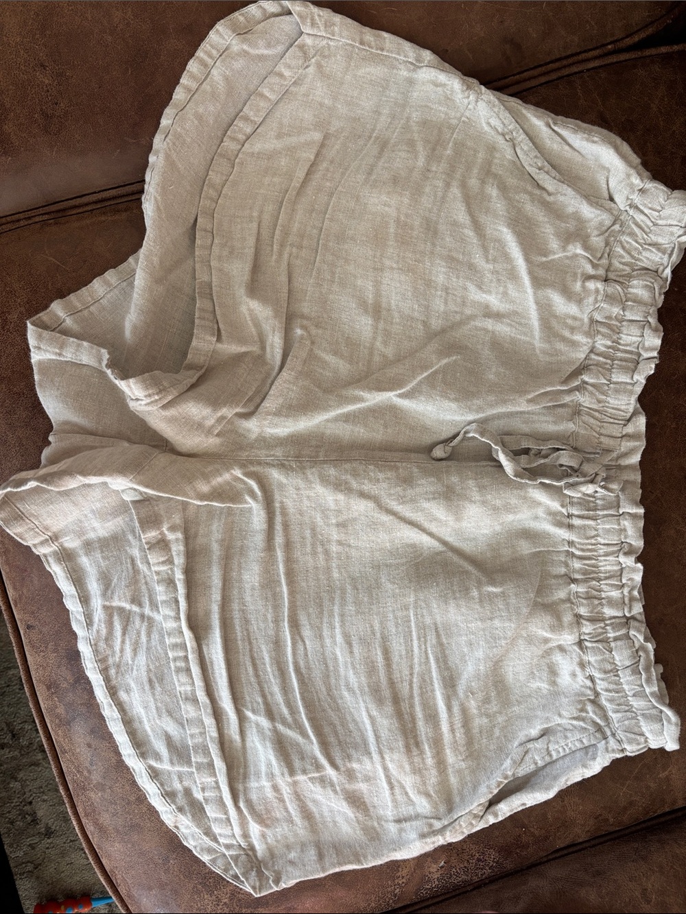 Faherty Lightweight Cream Linen Women’s Shorts